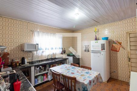 Casa à venda com 401m², 2 quartos e 2 vagasCozinha