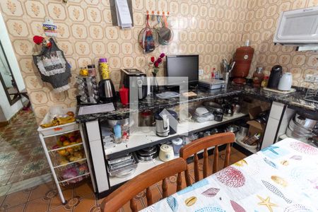 Casa à venda com 401m², 2 quartos e 2 vagasCozinha