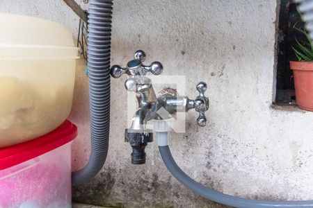 Casa à venda com 401m², 2 quartos e 2 vagasLavanderia (Torneira)