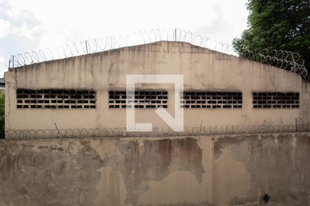 Apartamento à venda com 83m², 2 quartos e 3 vagas Apartamento à venda com 83m², 2 quartos e 3 vagasVista da Sacada