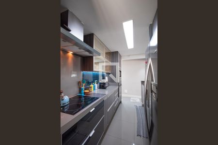 Apartamento à venda com 83m², 2 quartos e 3 vagas Apartamento à venda com 83m², 2 quartos e 3 vagasCozinha