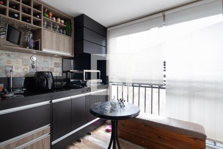 Apartamento à venda com 83m², 2 quartos e 3 vagas Apartamento à venda com 83m², 2 quartos e 3 vagasSacada