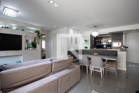 Apartamento à venda com 83m², 2 quartos e 3 vagas Apartamento à venda com 83m², 2 quartos e 3 vagasSala