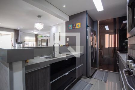 Apartamento à venda com 83m², 2 quartos e 3 vagas Apartamento à venda com 83m², 2 quartos e 3 vagasCozinha