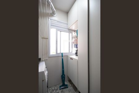 Apartamento à venda com 83m², 2 quartos e 3 vagas Apartamento à venda com 83m², 2 quartos e 3 vagasÁrea de Serviço