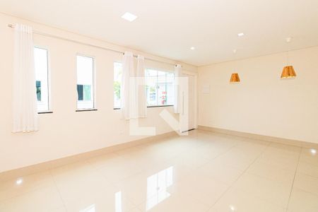 Sala de casa de condomínio para alugar com 3 quartos, 94m² em Jardim Brasil (zona Norte), São Paulo