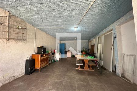 Casa à venda com 160m², 3 quartos e 2 vagasGaragem