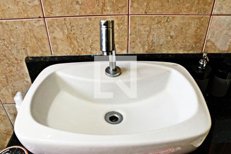 Casa à venda com 320m², 4 quartos e 4 vagasEdicula