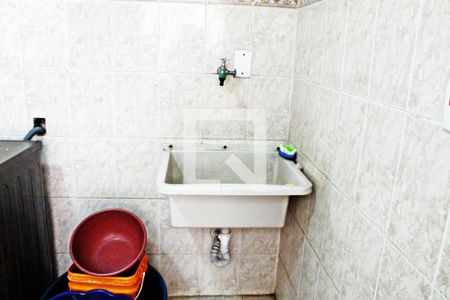 Casa à venda com 320m², 4 quartos e 4 vagasLavanderia