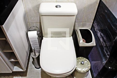 Casa à venda com 320m², 4 quartos e 4 vagasBanheiro