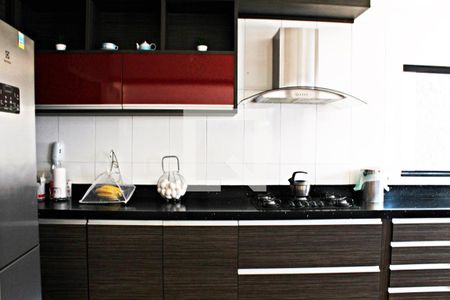 Casa à venda com 320m², 4 quartos e 4 vagasCozinha