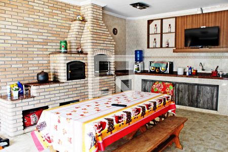 Casa à venda com 320m², 4 quartos e 4 vagasÁrea gourmet