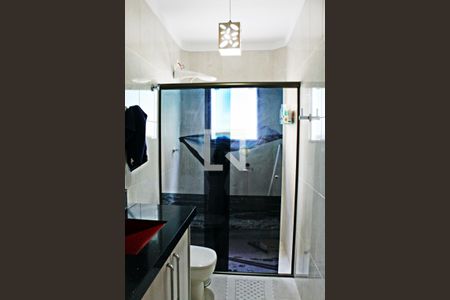 Casa à venda com 320m², 4 quartos e 4 vagasBanheiro