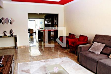 Sala de casa à venda com 4 quartos, 320m² em Parque Sonia, São Paulo