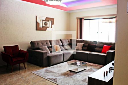 Sala de casa à venda com 4 quartos, 320m² em Parque Sonia, São Paulo