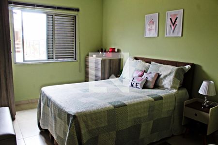 Casa à venda com 320m², 4 quartos e 4 vagasQuarto 1