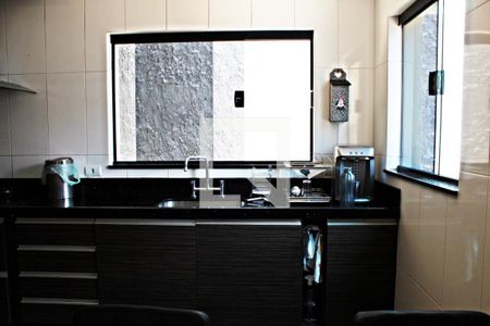 Casa à venda com 320m², 4 quartos e 4 vagasBanheiro da Suíte