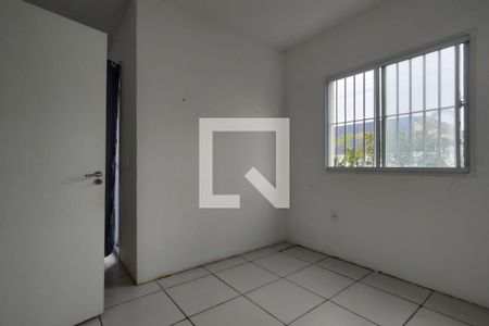 Sala  de apartamento para alugar com 1 quarto, 40m² em Anil, Rio de Janeiro