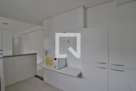 Apartamento para alugar com 70m², 2 quartos e 2 vagasCozinha