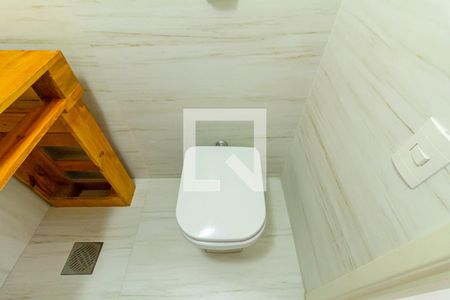 Apartamento para alugar com 240m², 3 quartos e 1 vagaLavabo