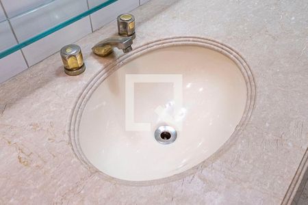 Apartamento à venda com 200m², 3 quartos e 1 vagaBanheiro