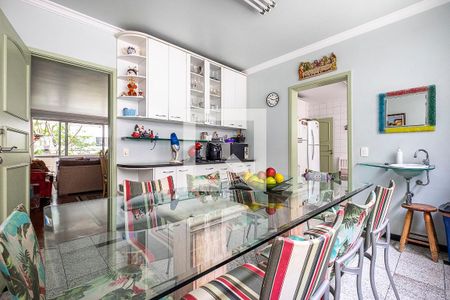 Apartamento à venda com 200m², 3 quartos e 1 vagaSala de almoço