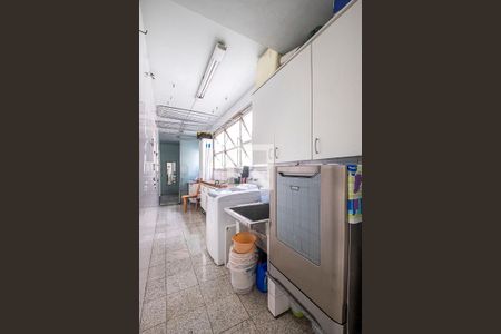 Apartamento à venda com 200m², 3 quartos e 1 vagaÁrea de Serviço