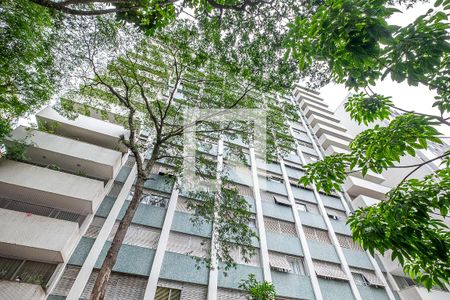 Apartamento à venda com 200m², 3 quartos e 1 vagaFachada