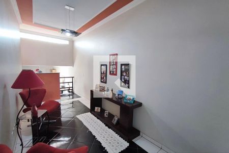 Sala de estar  de casa à venda com 3 quartos, 197m² em Vila Proost de Souza, Campinas