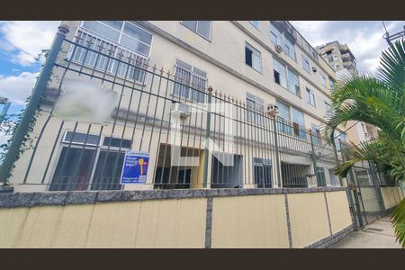 Apartamento para alugar com 70m², 3 quartos e 1 vagaFachada