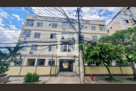 Apartamento para alugar com 70m², 3 quartos e 1 vagaFachada