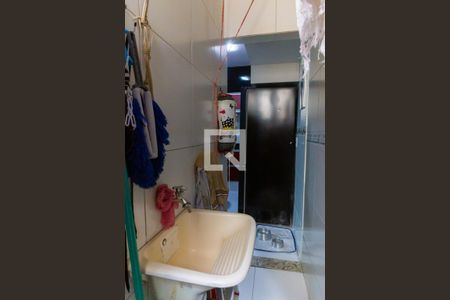 Apartamento para alugar com 70m², 3 quartos e 1 vagaÁrea de Serviço