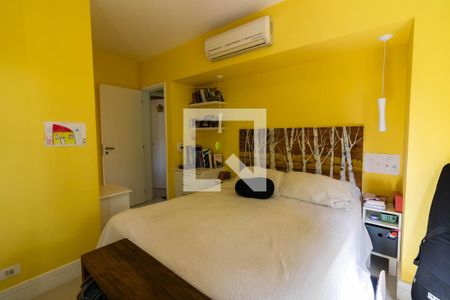 Suíte de apartamento à venda com 3 quartos, 96m² em Santo Amaro, São Paulo