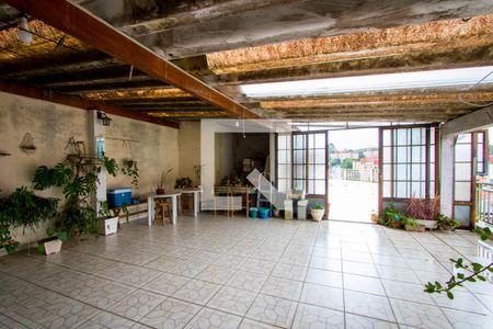 Casa à venda com 406m², 3 quartos e 1 vaga Casa à venda com 406m², 3 quartos e 1 vagaSalão