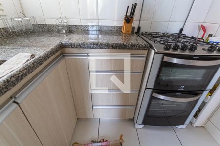 Apartamento à venda com 83m², 3 quartos e 1 vaga Apartamento à venda com 83m², 3 quartos e 1 vagaArmário da Cozinha