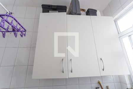 Apartamento à venda com 83m², 3 quartos e 1 vaga Apartamento à venda com 83m², 3 quartos e 1 vagaArmário da Área de Serviço
