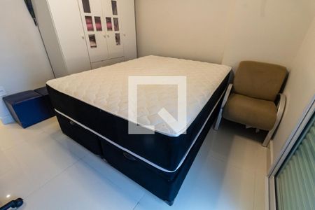 Apartamento para alugar com 110m², 3 quartos e 2 vagas Apartamento para alugar com 110m², 3 quartos e 2 vagasDetalhe da suíte