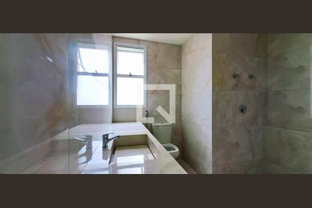 Banheiro de apartamento à venda com 4 quartos, 198m² em Vila da Serra, Belo Horizonte