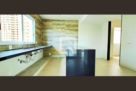 Apartamento à venda com 198m², 4 quartos e 3 vagasStudio