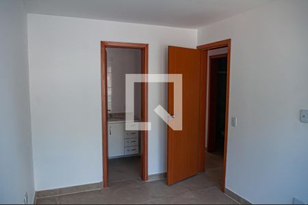 quarto 1 suite de apartamento para alugar com 2 quartos, 47m² em Pechincha, Rio de Janeiro