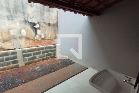 Área de Serviços - Quintal de casa para alugar com 3 quartos, 80m² em Distrito de Bonfim Paulista, Ribeirão Preto