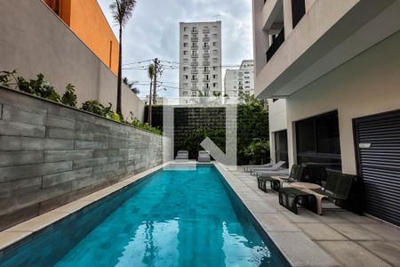 Studio à venda com 22m², 1 quarto e sem vagaPiscina