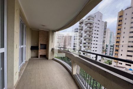 Varanda  de apartamento para alugar com 4 quartos, 160m² em Indianópolis, São Paulo