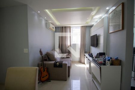 Sala de apartamento à venda com 2 quartos, 47m² em Vargem Grande, Rio de Janeiro