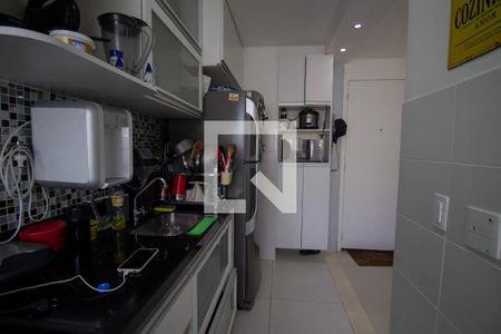 Apartamento à venda com 47m², 2 quartos e sem vagaCozinha e Área de Serviço