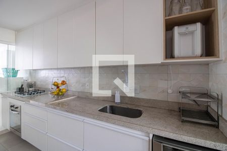 Casa de condomínio à venda com 180m², 3 quartos e 1 vagaCozinha