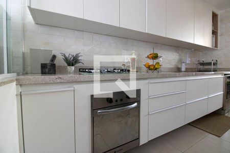 Casa de condomínio à venda com 180m², 3 quartos e 1 vagaCozinha