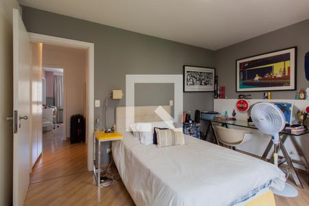 Apartamento para alugar com 247m², 3 quartos e 4 vagas Apartamento para alugar com 247m², 3 quartos e 4 vagasSuíte 2