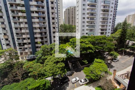 Apartamento para alugar com 247m², 3 quartos e 4 vagas Apartamento para alugar com 247m², 3 quartos e 4 vagasVista da Suíte 2