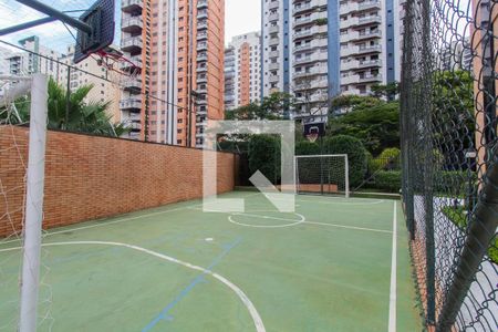 Apartamento para alugar com 247m², 3 quartos e 4 vagas Apartamento para alugar com 247m², 3 quartos e 4 vagasQuadra Esportiva